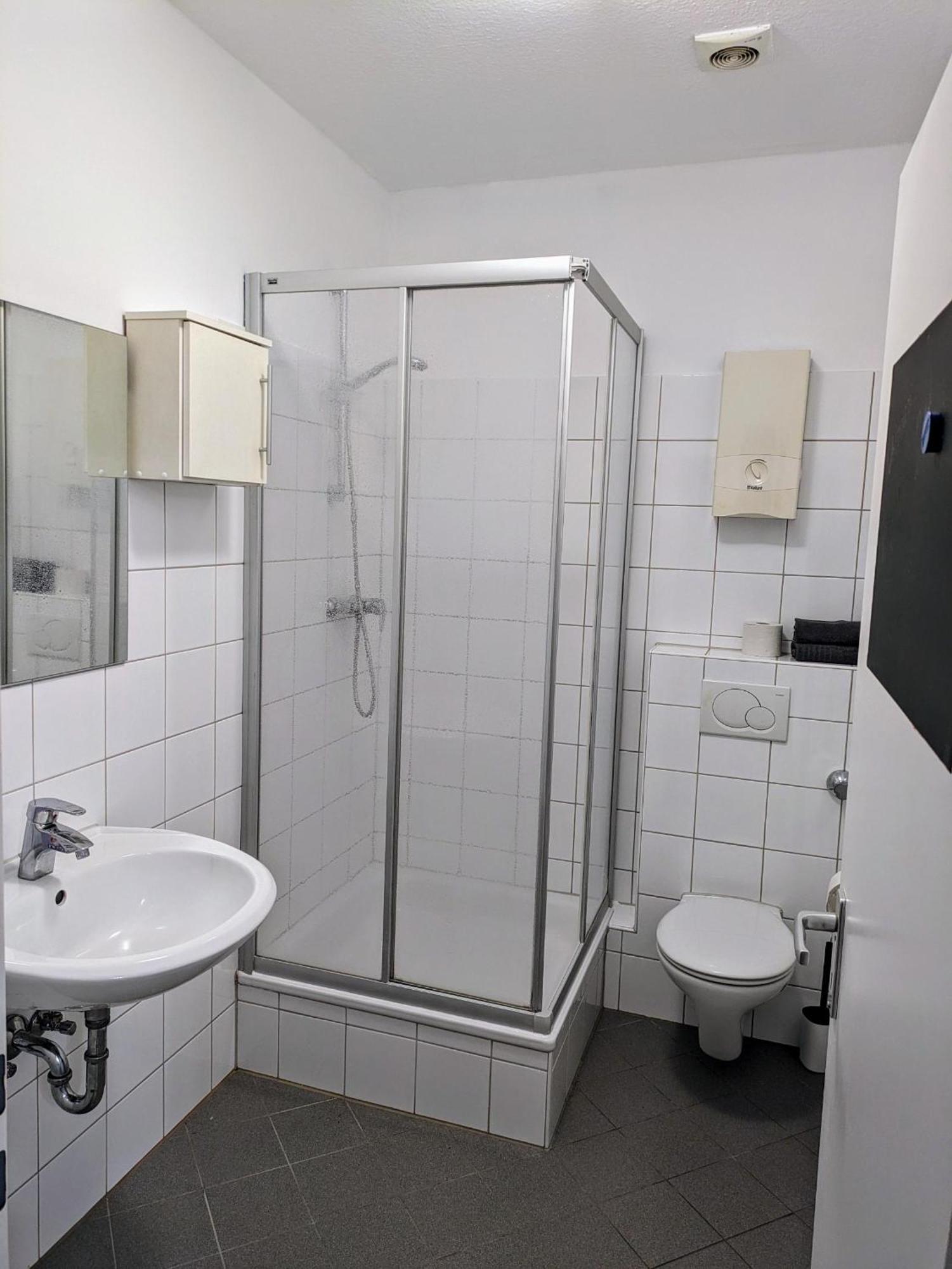 Interaktiv Appartements In Ratingen - Duesseldorferstrasse Екстер'єр фото